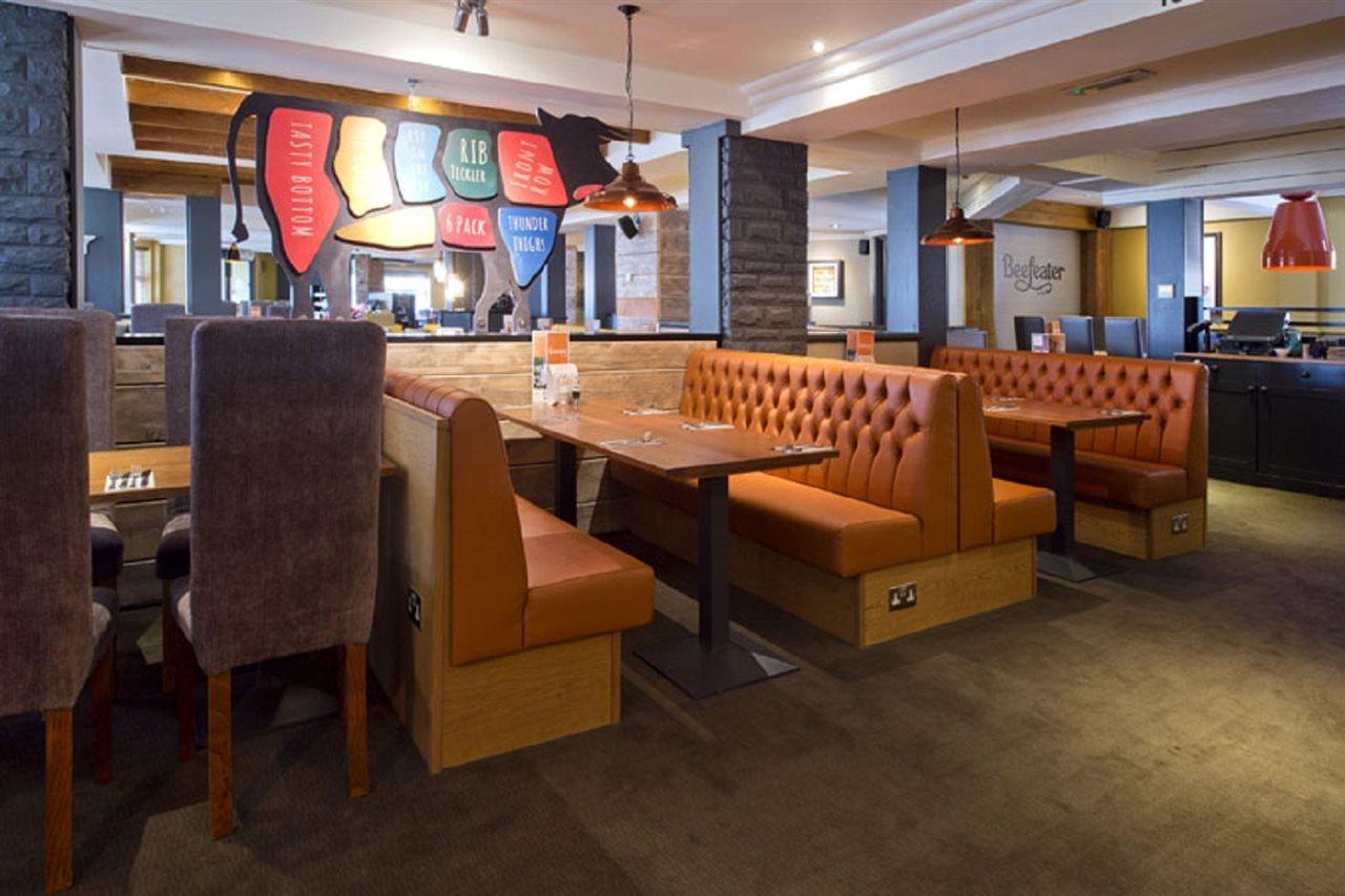 Premier Inn London Romford Extérieur photo