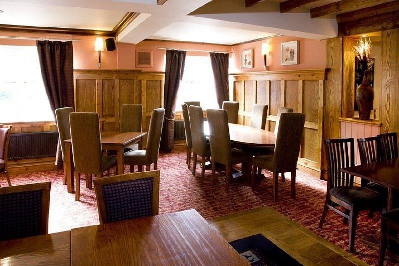 Premier Inn London Romford Extérieur photo